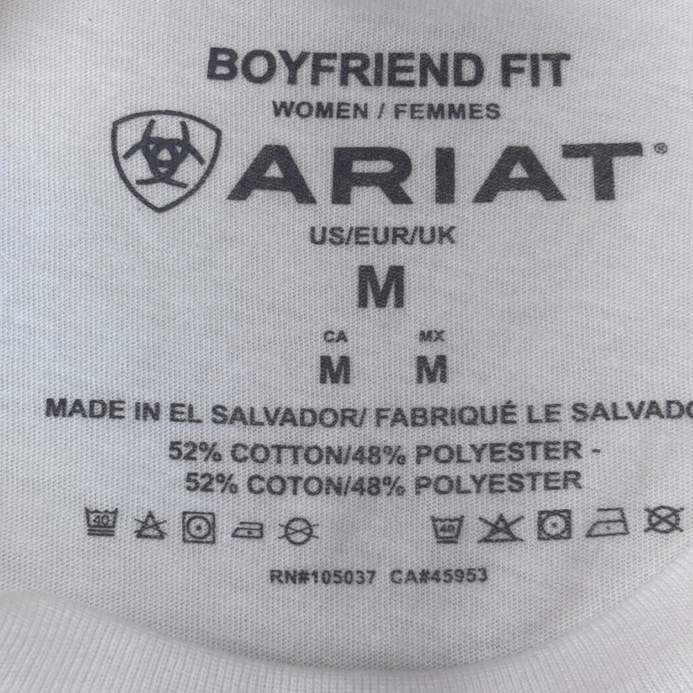 Ariat Womens Boyfriend Fit Short Sleeve Graphic‎ Tee  Medium New Cow Print - Picture 4 of 10